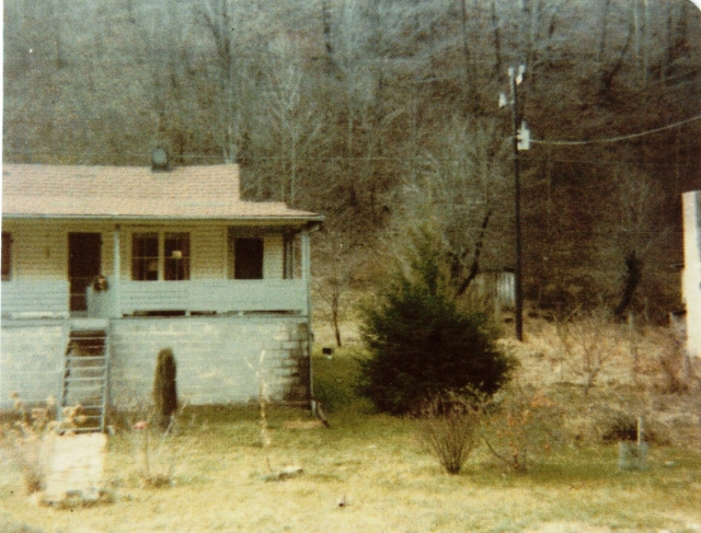 Aunt Chriss house in Red Fox, KY